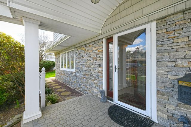 1968 Cynthia Lane, Merrick, NY 11566
