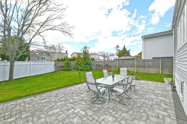 1968 Cynthia Lane, Merrick, NY 11566