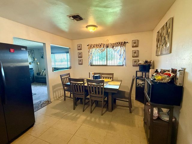 439 W Geary Street, Fresno, CA 93706