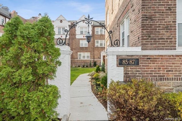 87 N Broadway 3L, White Plains, NY 10603
