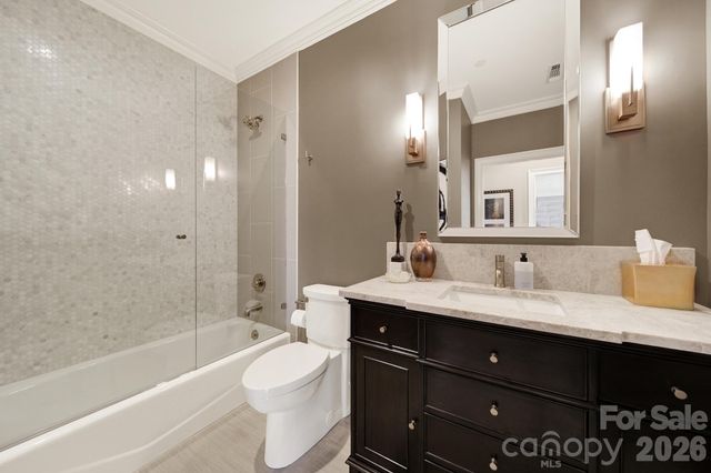 400 N Church Street 516, Charlotte, NC 28202