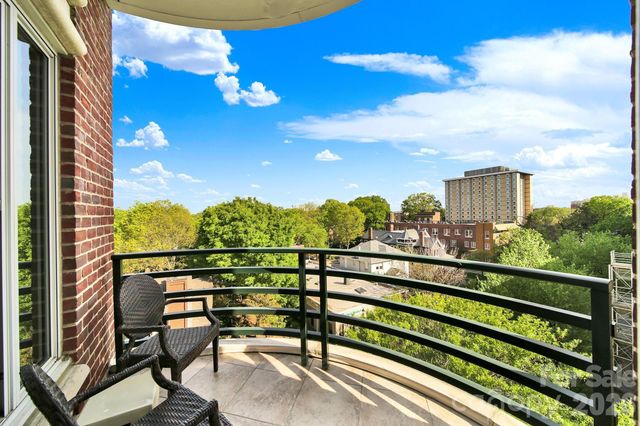 400 N Church Street 516, Charlotte, NC 28202