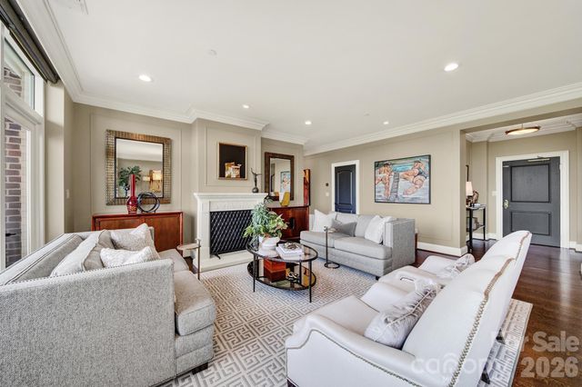 400 N Church Street 516, Charlotte, NC 28202