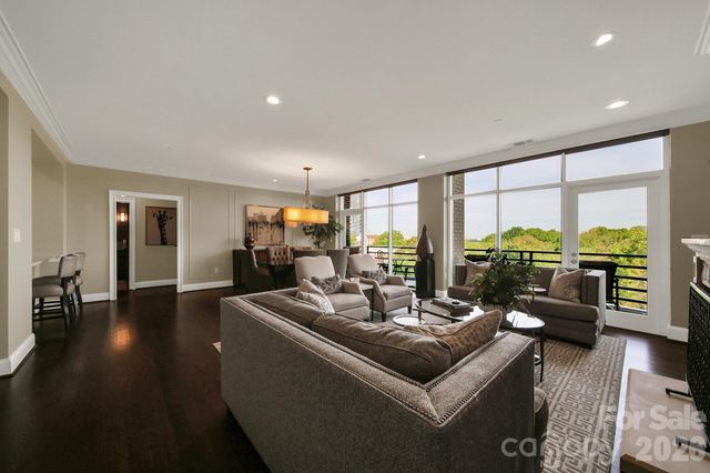 400 N Church Street 516, Charlotte, NC 28202