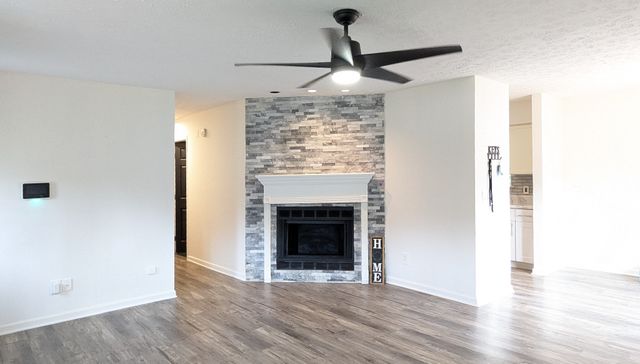 798 Summer Hill Ln, La Vergne, TN 37086
