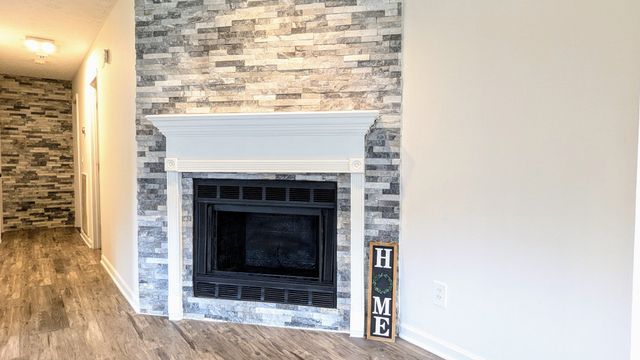 798 Summer Hill Ln, La Vergne, TN 37086