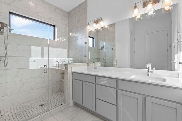 2050 Lohmans Spur RD 1302, Lakeway, TX 78734