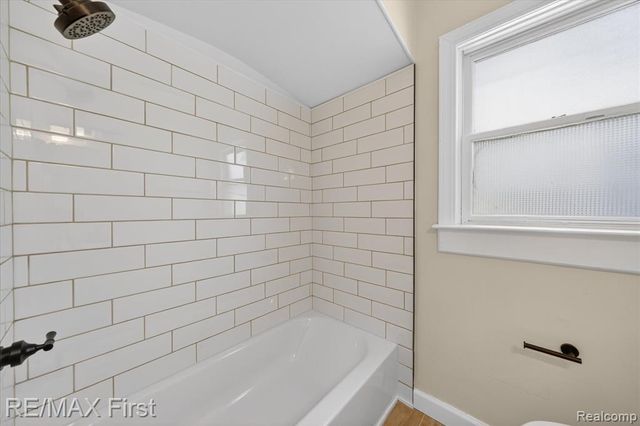 25028 Midland, Redford, MI 48239