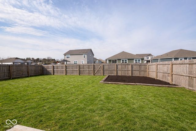 1402 Buttercup Lane, Shelbyville, IN 46176