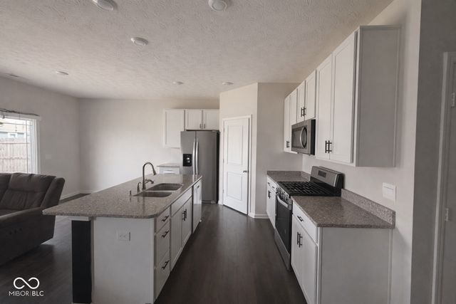 1402 Buttercup Lane, Shelbyville, IN 46176
