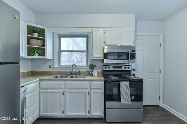 3017 Rosedale Blvd, Louisville, KY 40220