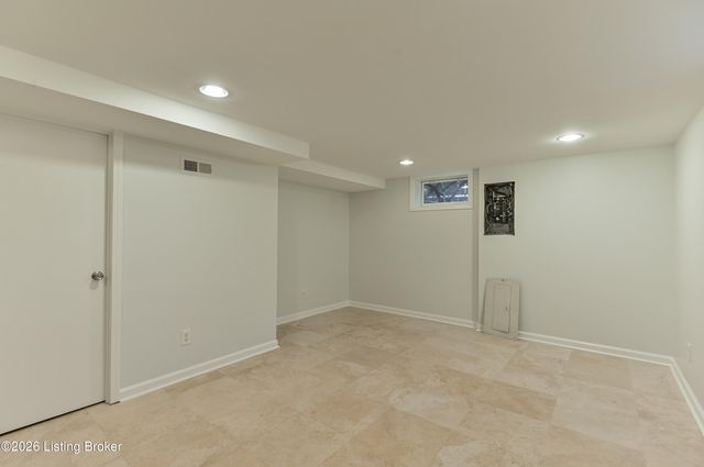 3017 Rosedale Blvd, Louisville, KY 40220