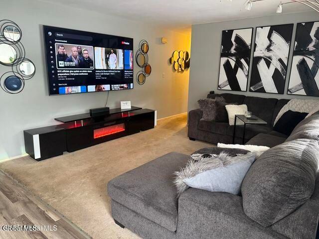 58 Fiddlers Lane, Colonie, NY 12110