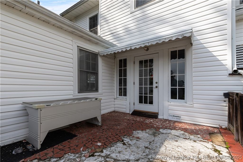 201 S Orange Avenue, Dunn, NC 28334 — photo 22