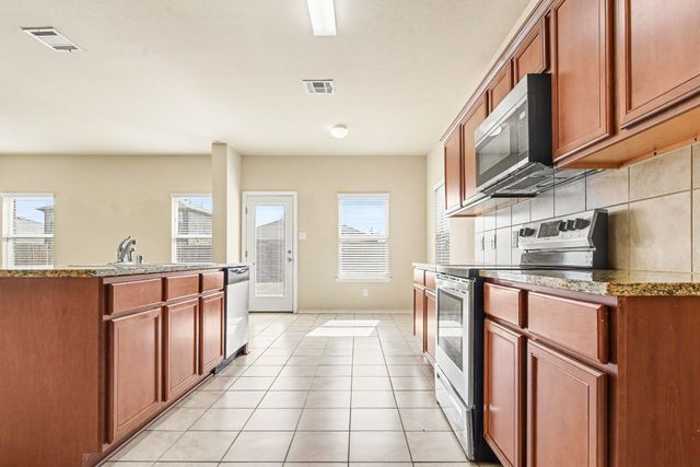 2315 Julia Lane, Forney, TX 75126