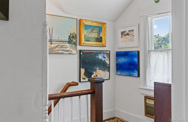 28 Bowden Square, Southampton, NY 11968