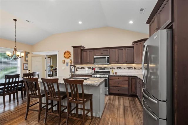 2629 S Fir Terrace, Eudora, KS 66025