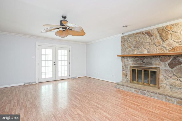 562 HURFFVILLE CROSSKEYS RD, Sewell, NJ 08080