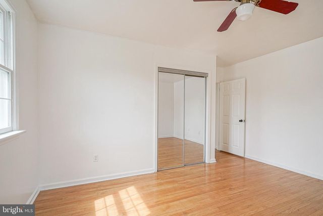 562 HURFFVILLE CROSSKEYS RD, Sewell, NJ 08080