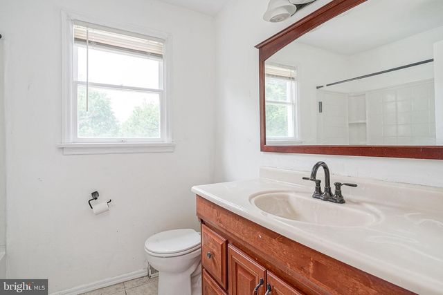 562 HURFFVILLE CROSSKEYS RD, Sewell, NJ 08080