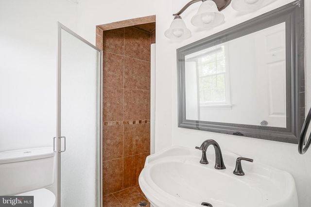 562 HURFFVILLE CROSSKEYS RD, Sewell, NJ 08080