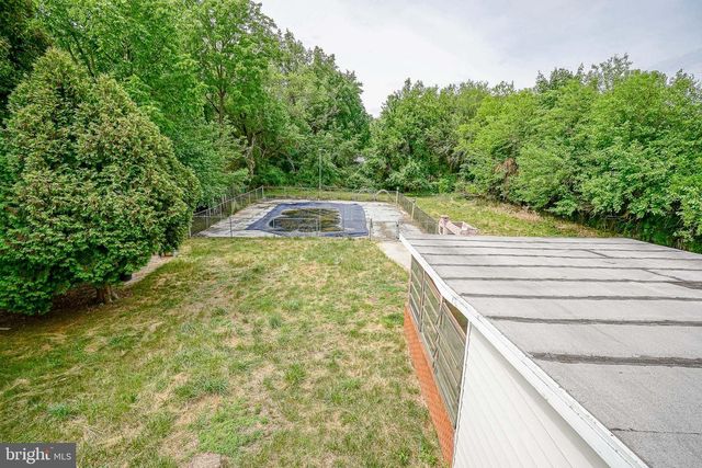 562 HURFFVILLE CROSSKEYS RD, Sewell, NJ 08080