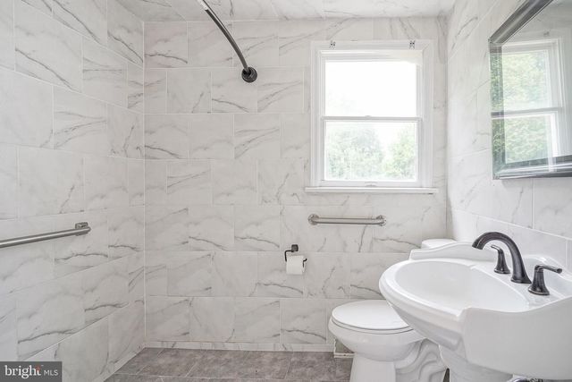 562 HURFFVILLE CROSSKEYS RD, Sewell, NJ 08080
