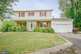 562 HURFFVILLE CROSSKEYS RD, Sewell, NJ 08080