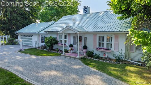 109 Wompole Drive, Clarkston, MI 48346