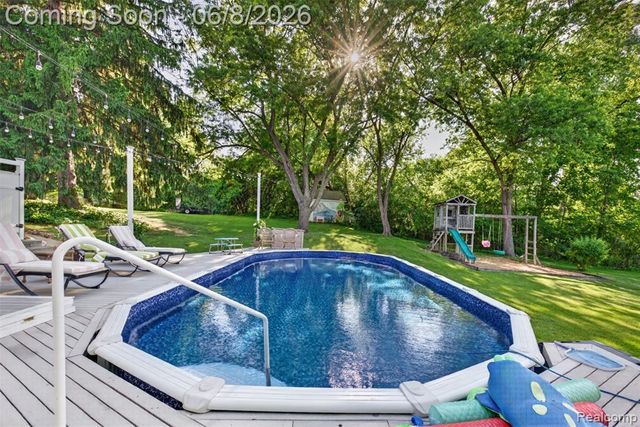 109 Wompole Drive, Clarkston, MI 48346