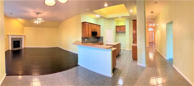 2808 Fossil Run Boulevard, Fort Worth, TX 76131