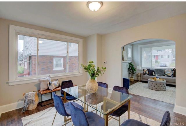 1217 Groesbeck Road, Cincinnati, OH 45224