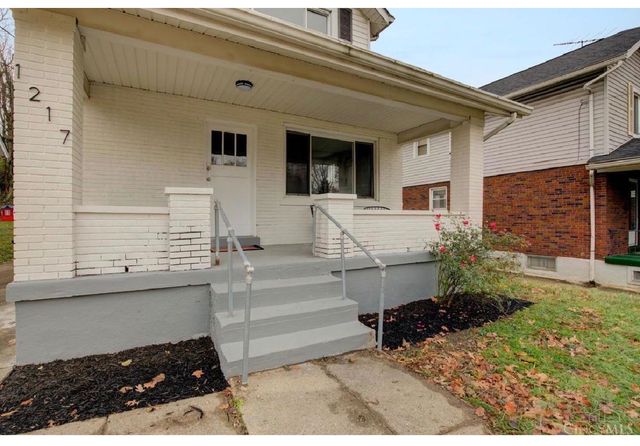 1217 Groesbeck Road, Cincinnati, OH 45224