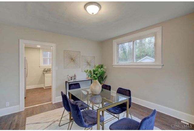 1217 Groesbeck Road, Cincinnati, OH 45224