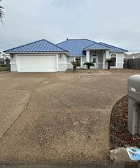 13854 Doubloon St, Corpus Christi, TX 78418