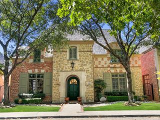 5731 Portsmouth Lane, Dallas, TX 75252