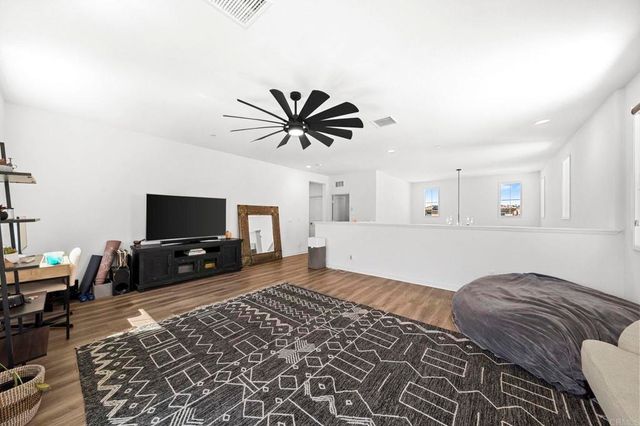 45218 Via Vela, Temecula, CA 92592