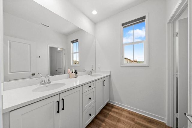 45218 Via Vela, Temecula, CA 92592