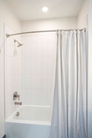 65 Lindsley Ave Apt 313, Nashville, TN 37210