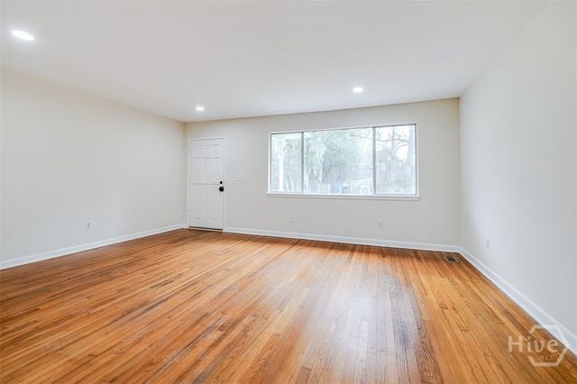 2105 Saint Johns Ave, Savannah, GA 31404