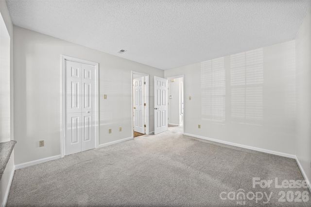2920 Iron Gate Lane, Charlotte, NC 28212