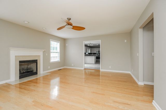 2116 Camille Dr, Antioch, TN 37013