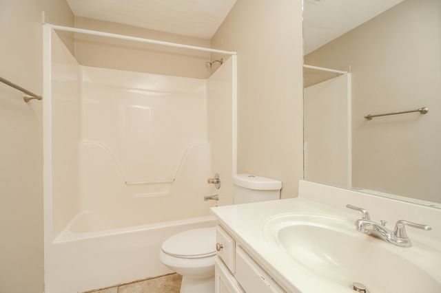 2116 Camille Dr, Antioch, TN 37013