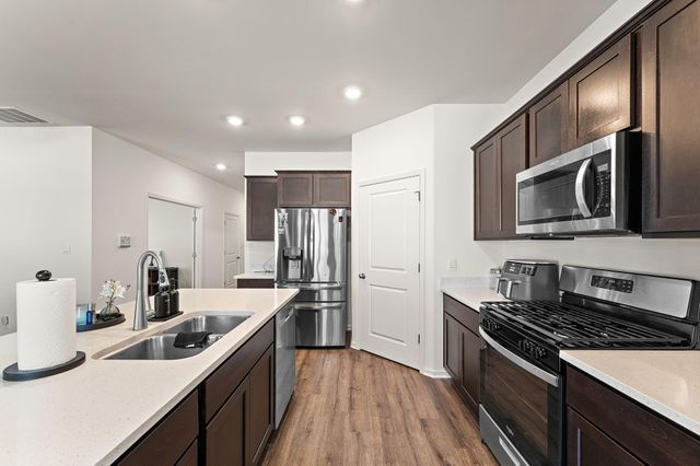 7656 W 105th Place, Crown Point, IN 46307
