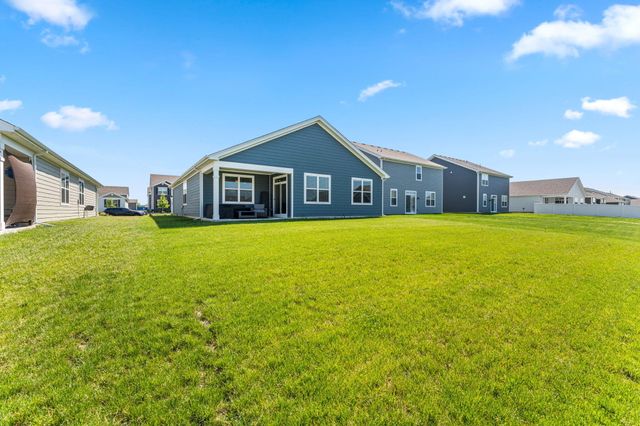 7656 W 105th Place, Crown Point, IN 46307