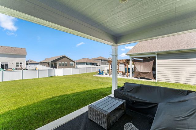 7656 W 105th Place, Crown Point, IN 46307