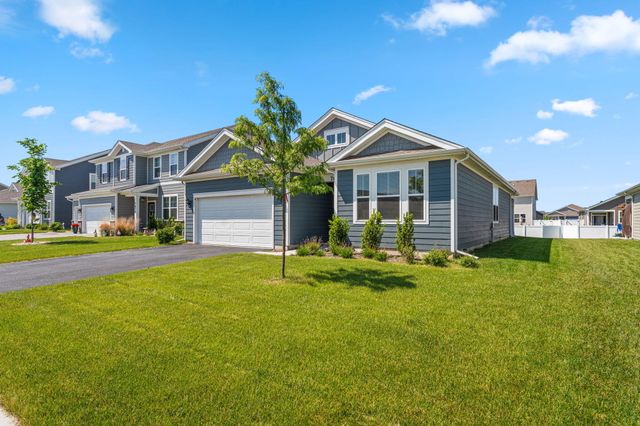 7656 W 105th Place, Crown Point, IN 46307