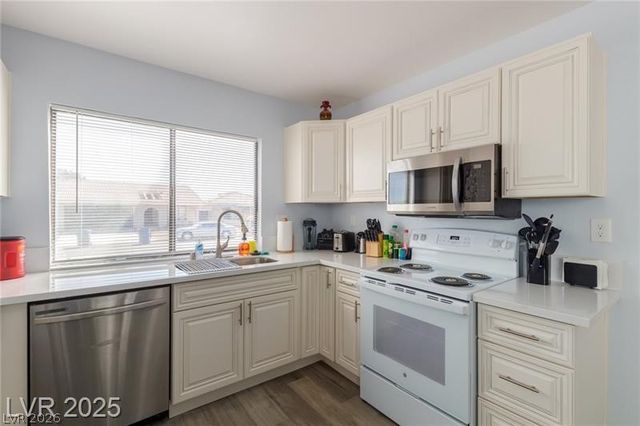 1900 Cameron Street, Las Vegas, NV 89102