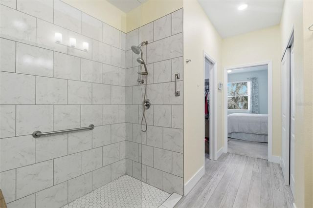 132 51ST STREET CIRCLE E, Palmetto, FL 34221