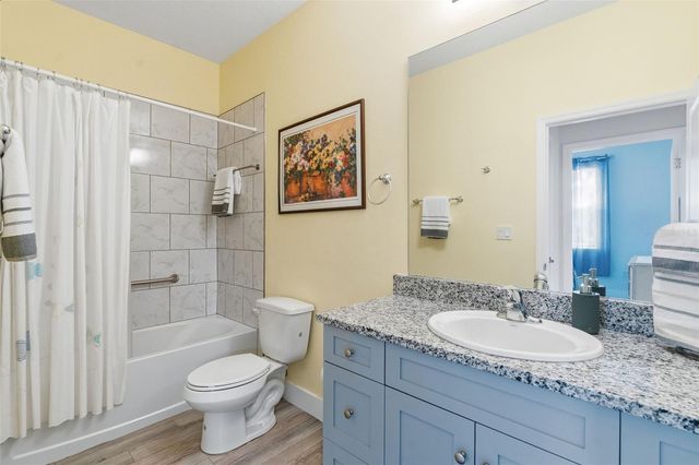 132 51ST STREET CIRCLE E, Palmetto, FL 34221